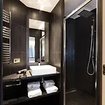 Yuna Les Halles - Serviced Apartment