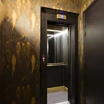 Yuna Les Halles - Serviced Apartment