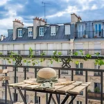 Yuna Les Halles - Serviced Apartment